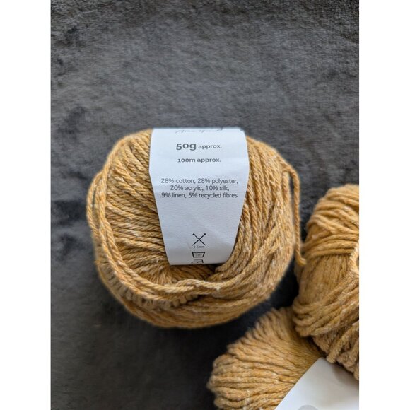 Wool Couture Utterly Aran Yarn Lot‎ of 3 Balls - Corn Yellow - Picture 2 of 4